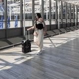 Lightweight toddler carrier for easy carrying
