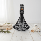 Compact and easy-to-use toddler carrier